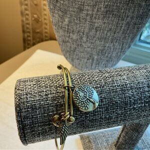 Earth Angel Brand Gold Tree of Life Bangle Bracelet